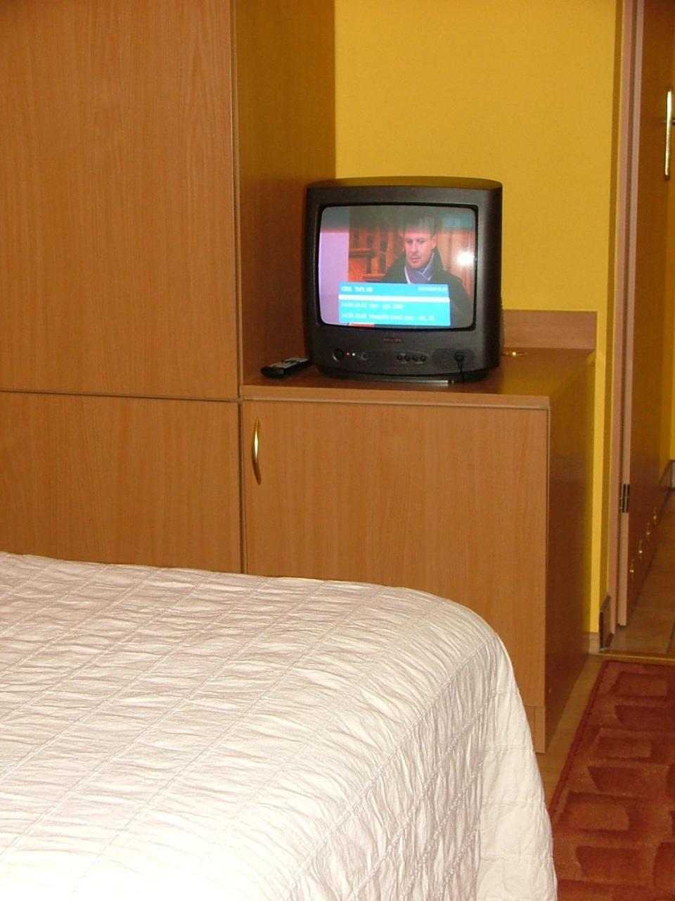 Dom Goscinny Pod Brzozami Poznan Dış mekan fotoğraf